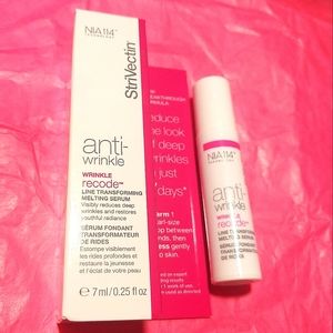 Anti-Wrinkle WRINKLE recode Line Transforming Melting Serum StriVectin